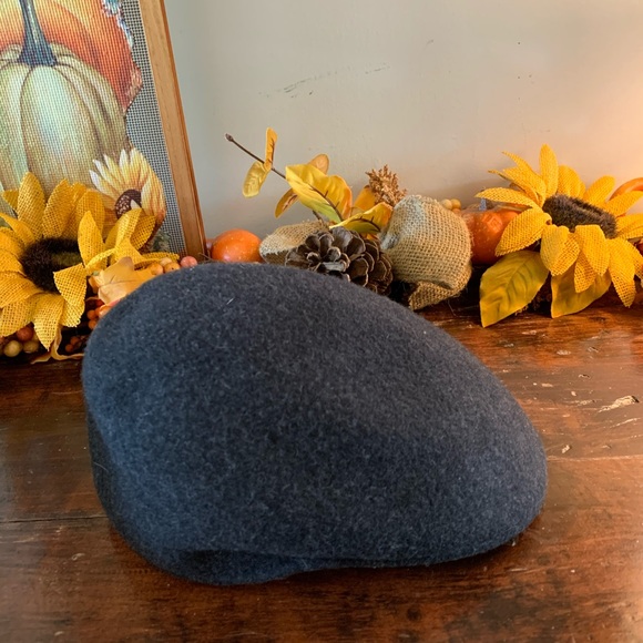 Scala cap - Picture 2 of 4